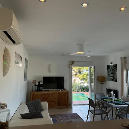 Casacadi * Dénia